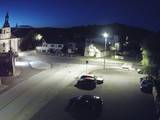 03 : 24