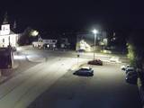 21 : 00