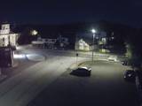 03 : 00