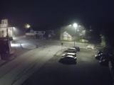 03 : 00