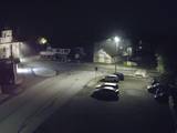 03 : 36