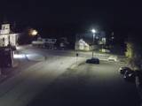 02 : 00