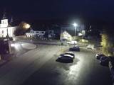 19 : 00