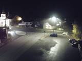 21 : 00