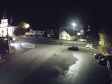 22 : 56
