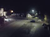 01 : 36