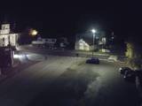03 : 08