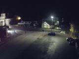 03 : 32
