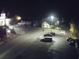 22 : 00