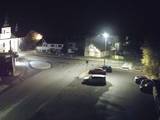 22 : 08