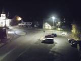 23 : 00