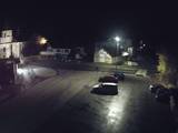 01 : 00