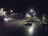 01 : 36