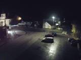 01 : 48