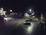 04 : 00