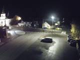 21 : 00
