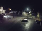 01 : 48