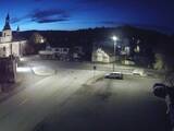 04 : 48