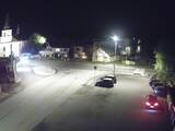 22 : 08
