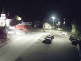 22 : 56