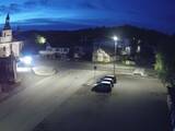 04 : 04