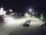 02 : 00