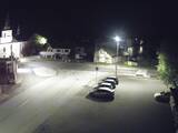 02 : 04