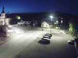 03 : 48
