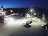 03 : 52