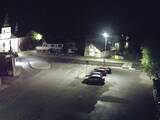 23 : 00