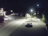 02 : 04
