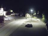 22 : 56