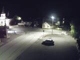 23 : 52