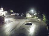 01 : 00