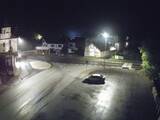 01 : 48