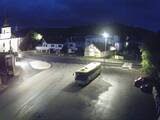 22 : 04