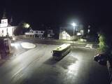 01 : 00