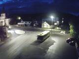 03 : 32