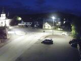 22 : 28