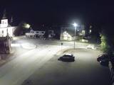 22 : 56