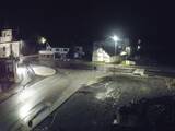 01 : 32