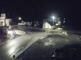 01 : 52