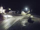 22 : 56