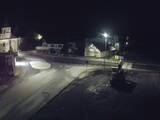 03 : 32