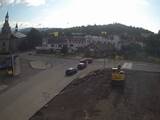 09 : 32