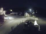 03 : 36