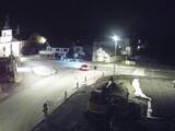 21 : 08
