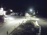 21 : 00