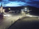 05 : 36
