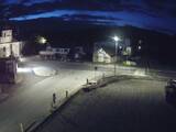 05 : 32